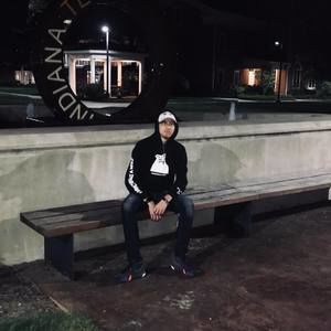 Meet your Posher, Adam